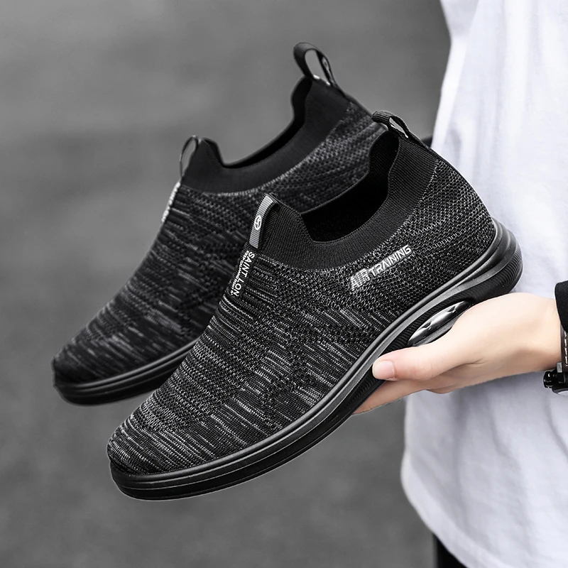 Fashion Lightweight Men Sneakers Mens Casual Shoes Running Shoes Breathable Slip on Wear-resistant Men Loafers Zapatillas Hombre