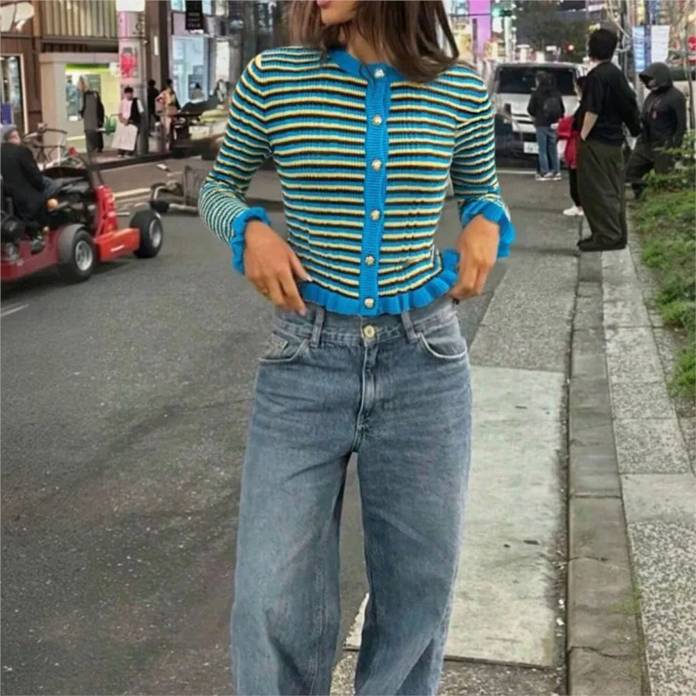 MsChuh Autumn Casual Simple Style All-match Cardigans Sweater Winter Clothes Woman Slim Striped Long Sleeves Beside Ear Trendy
