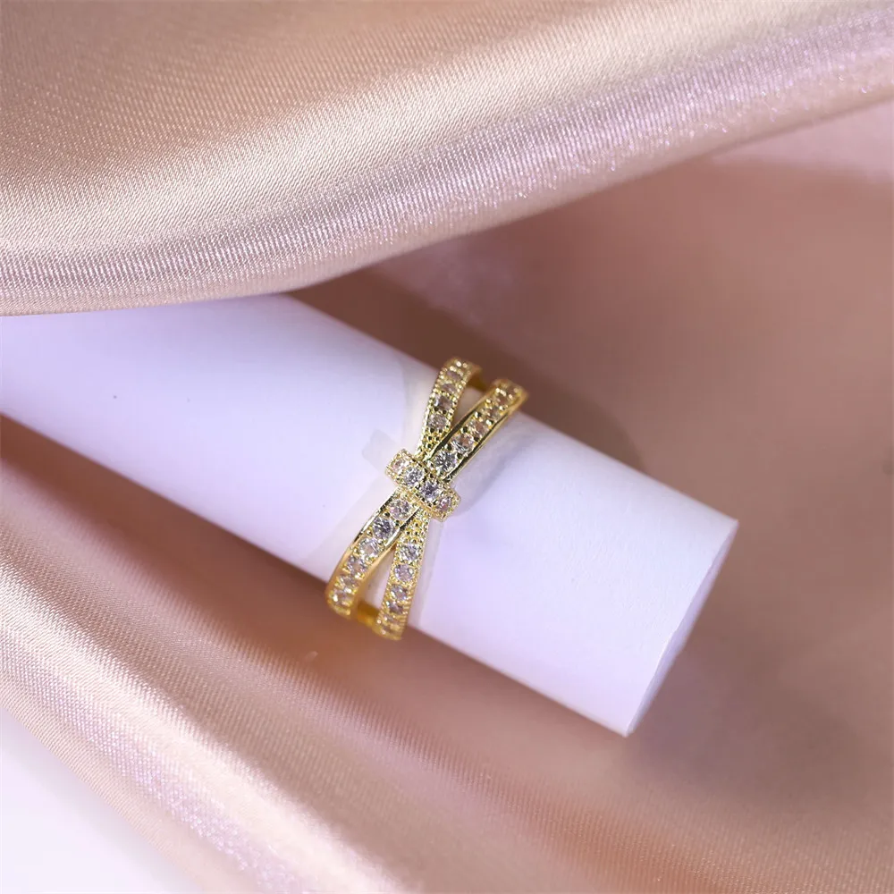 18k Rgp الذهب مكعب زركونيا الشريط نصف الخلود الدائري المألوف 14k مطلية بالذهب الزركون مفتوحة قابل للتعديل حلقة ثلاثة ألوان