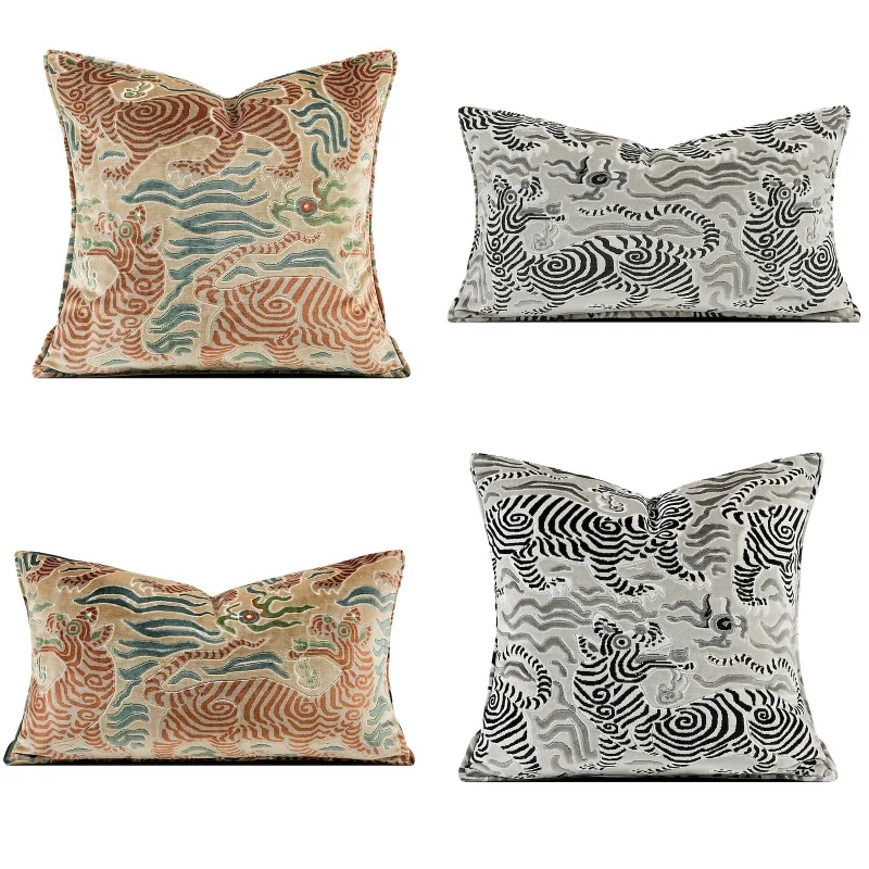 Luxury Retro Tiger Pillows Silver Ivory Brown Cushion Case Art Square Decorative Pillow Cover For Sofa Chair Home Decorations