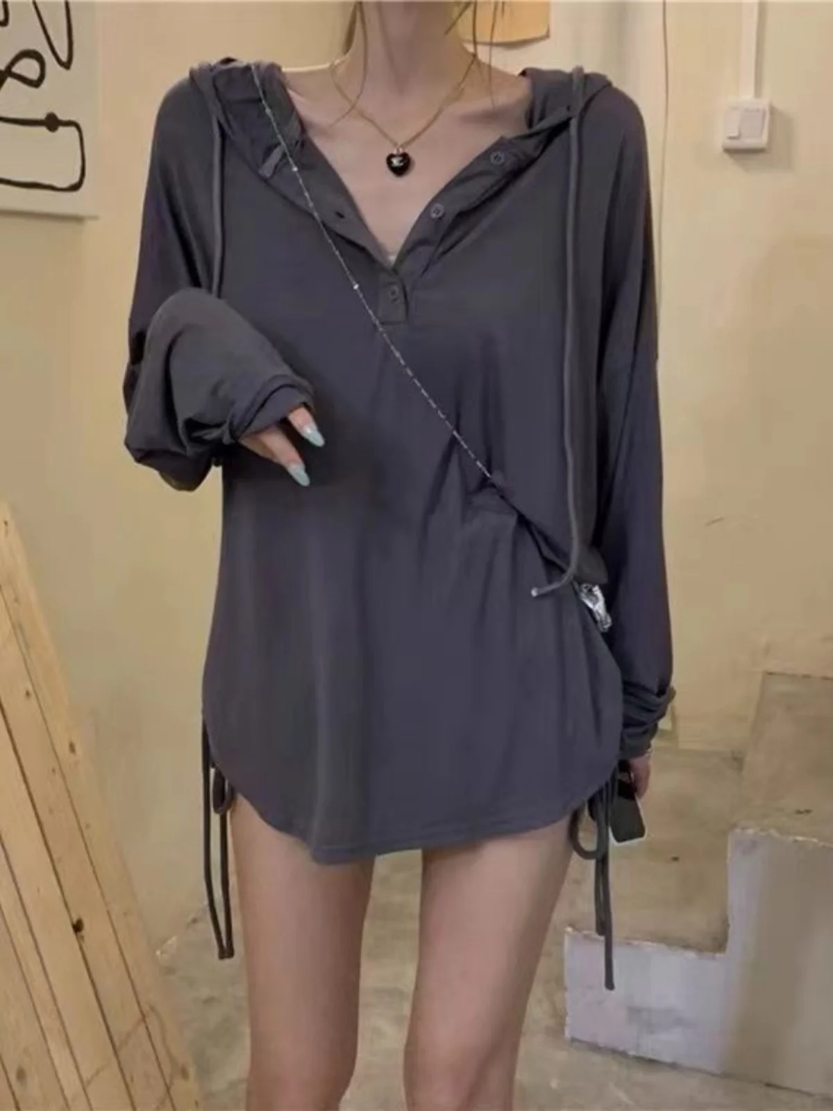 

plus Size Women's Long Sleeve Hoodie Casual Versatile Base Shirt Spring Autumn Loose Drapey And Pear Shape Body Type
