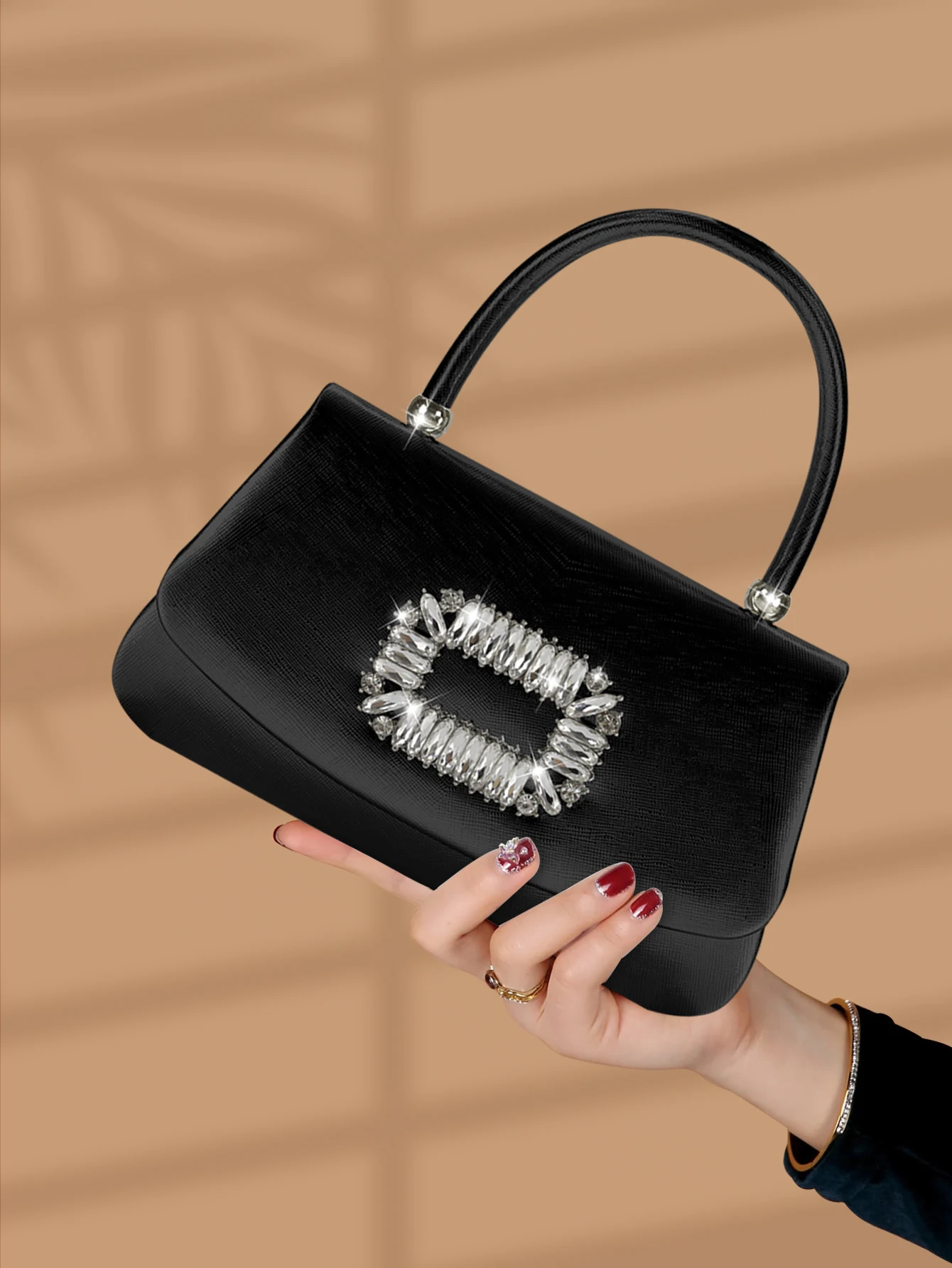 

Luxurious and stylish rhinestone-embellished PU leather handbag, trendy and versatile detachable metal chain prom bag, suitable