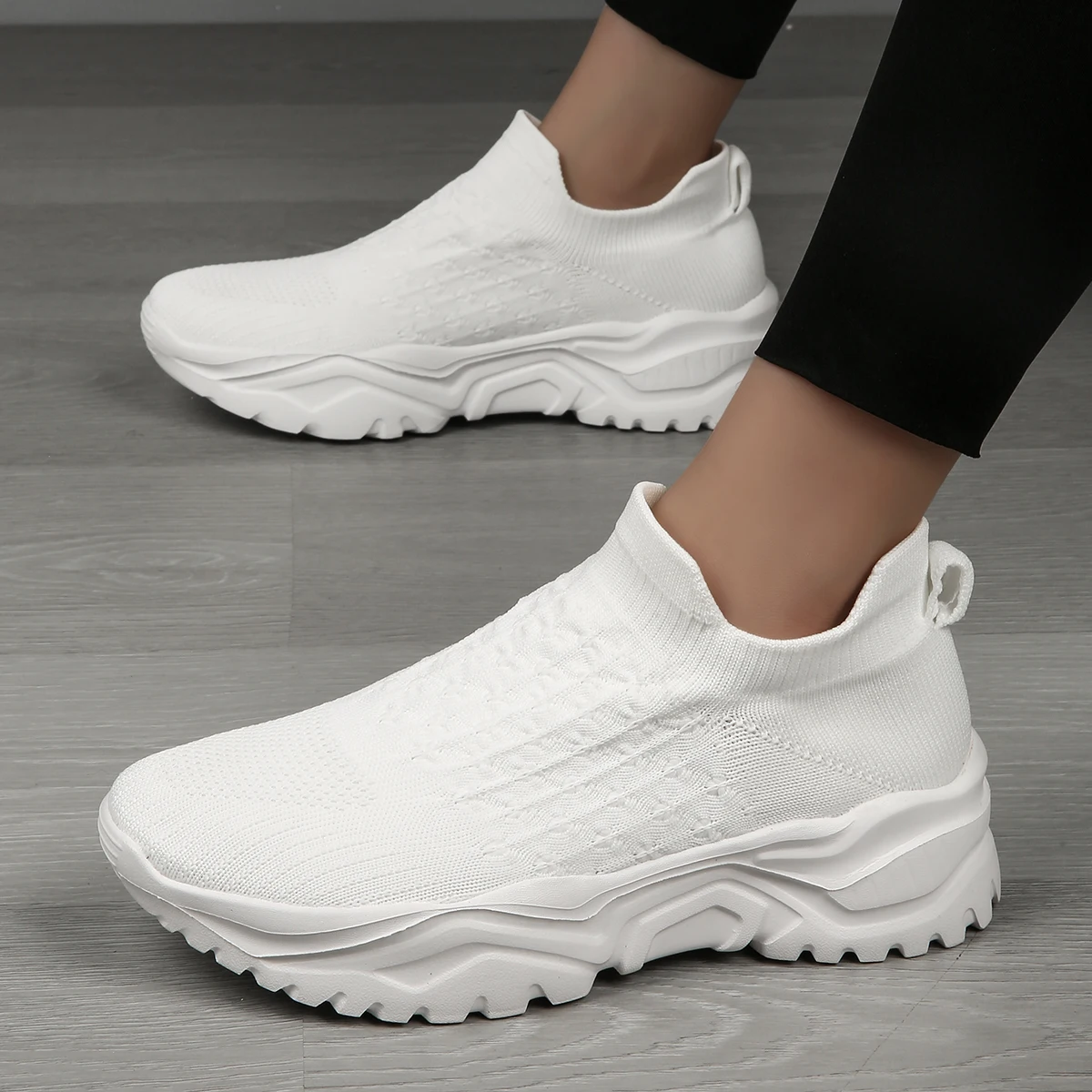 Women Casual Sport Shoes Light Sneakers Women\'s White Outdoor Breathable Mesh Black Running Shoes Athletic Jogging Tennis Shoes