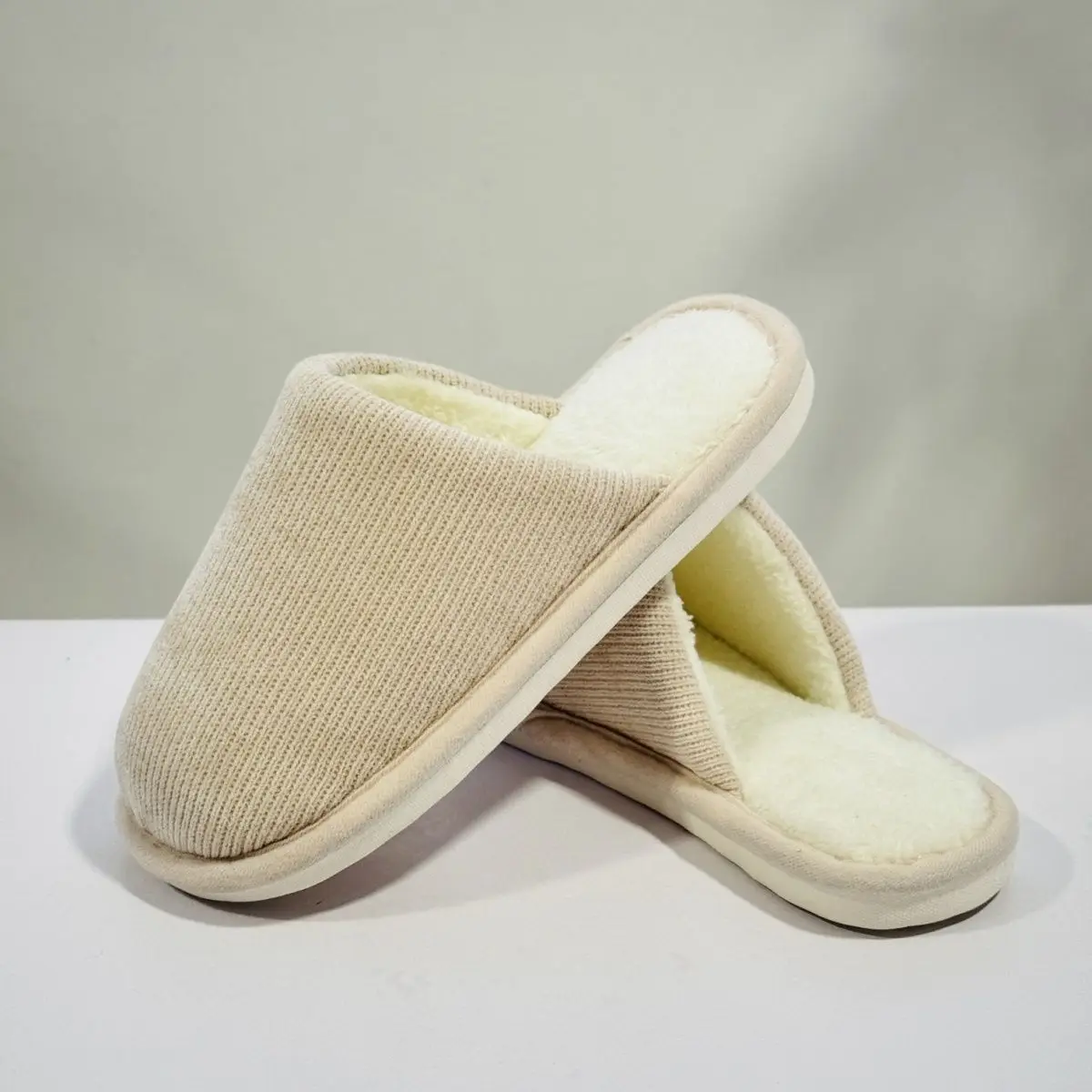 Japanese Style Minimalist Cotton Slippers for Men Winter Warm Indoor Silent Slippers Cozy Home Floor Shoes Couple Use