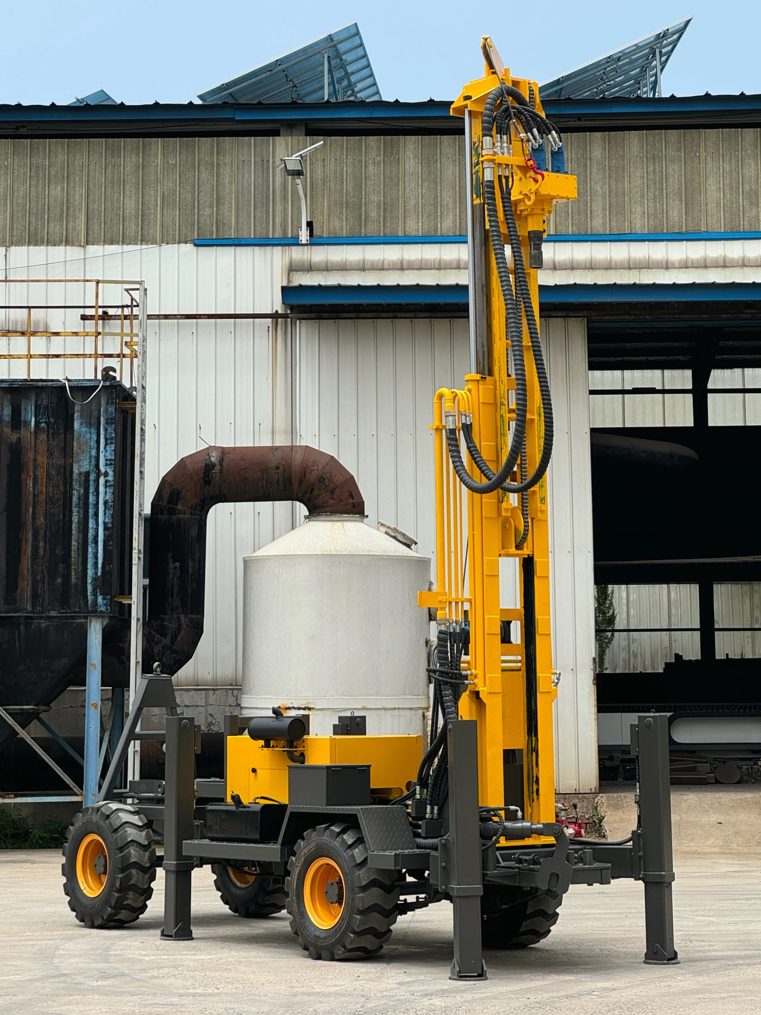 Precision-Engineered Custom Hydraulic Crawler Rig for Efficient 260-Meter Water Well Drilling