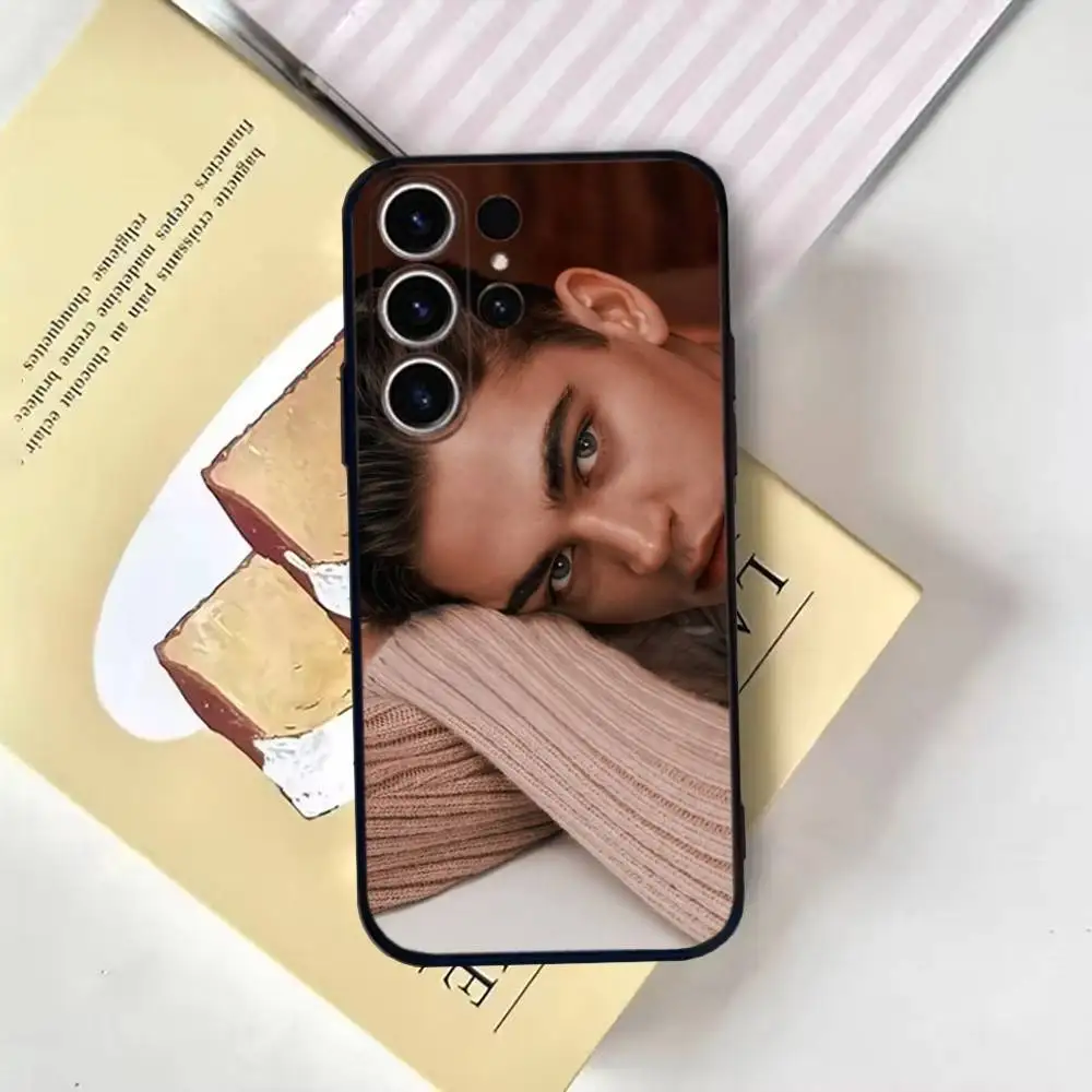 Hero Fiennes Tiffin Phone Case For SamsungS25,24,21,22,23,30,Ultra,20,Plus,Fe,Lite,Note,10,9,Soft Black Cover