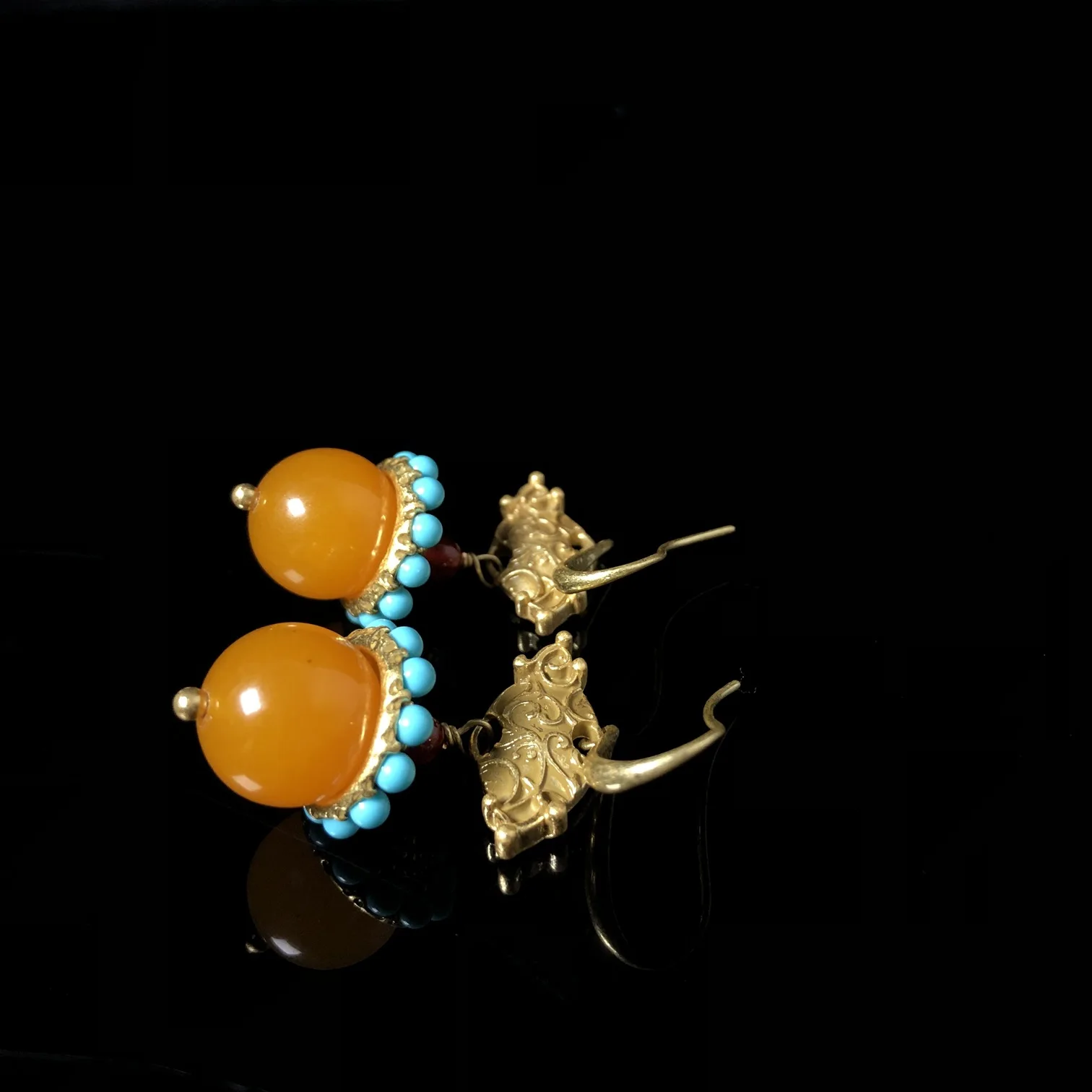 Vintage Zircon Jewelry Set for Women 2026 European And American High-End Light Luxury Earrings And Necklace Combo
