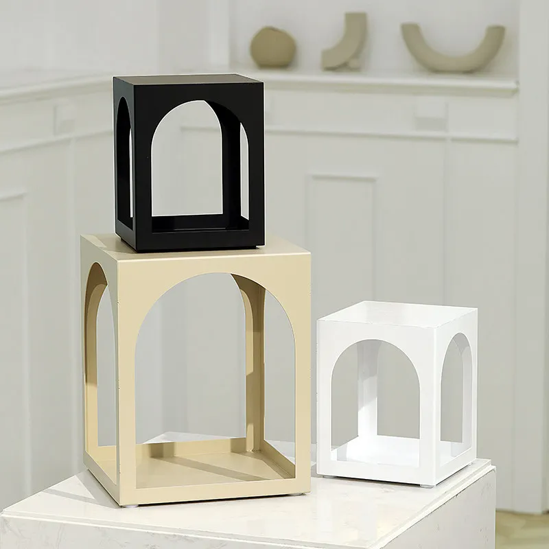 Nordic Iron Shelf Stackable Entryway Storage Rack Arch Shape Box Creative Desktop Organizer for Home Office Living Room Decor