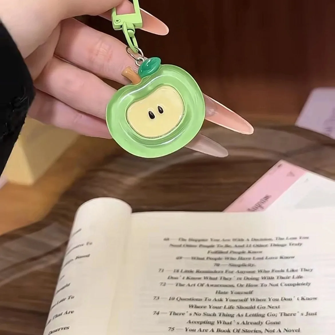 Вкусный брелок с большим яблоком, милый и милый мультяшный кулон, новые аксессуары для пар, универсальный для подруг