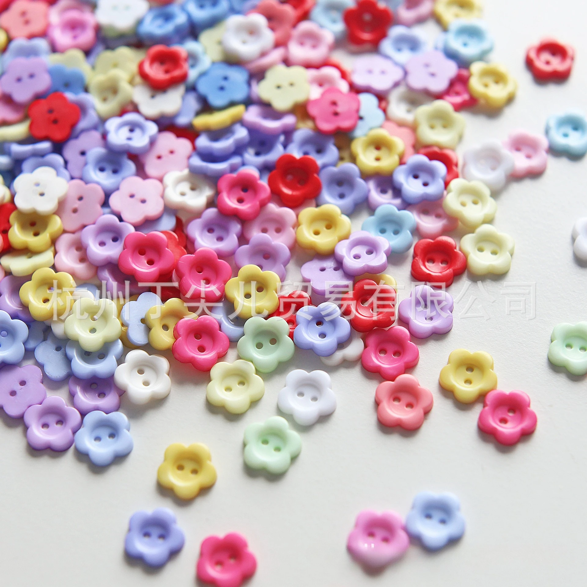 10Mm Mini Buttons Two Eyes Flower Button Plum Blossom Resin Button for DIY Children Baby Shirt Doll Sweater Sewing Accessories