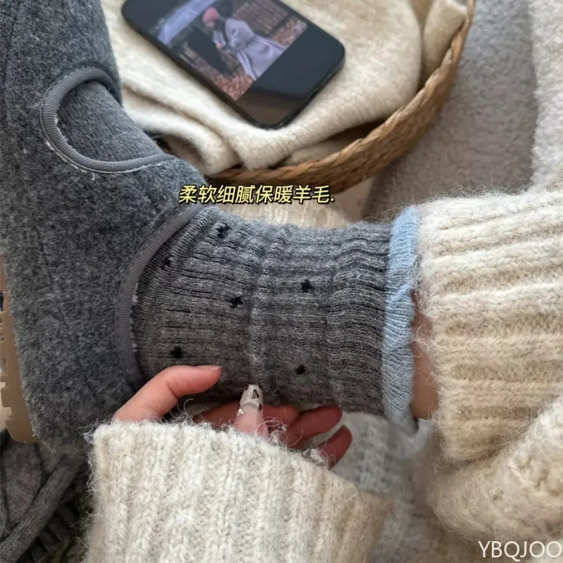 5 paar Winter pluche dikke sokken warme mid-tube sokken kant en stippen modieuze en multifunctionele lange buis damessokken