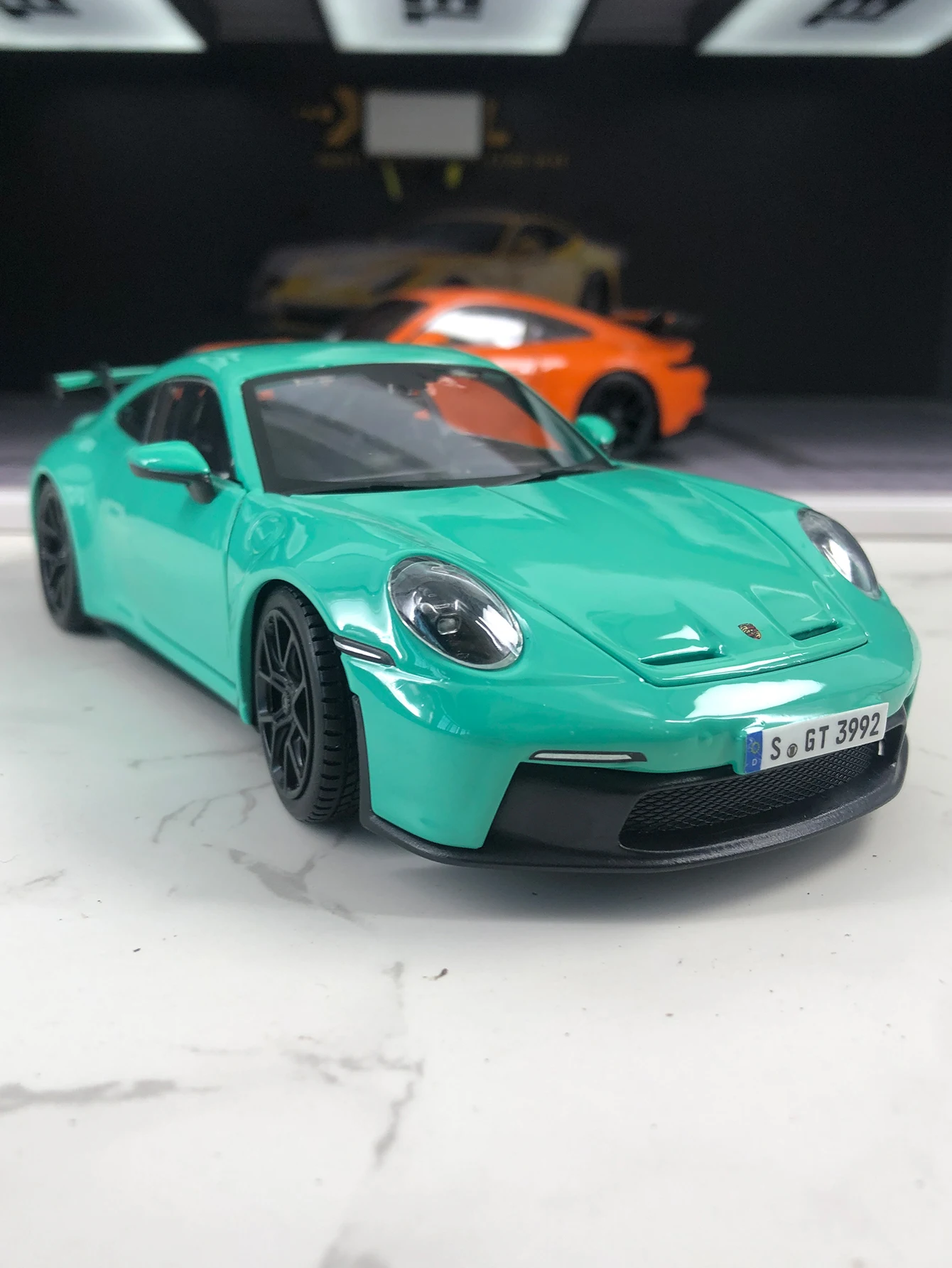 ブラーゴ-1-24-ポルシェ-911-gt3-カーモデル、亜鉛合金製装飾、コレクターズギフトカー