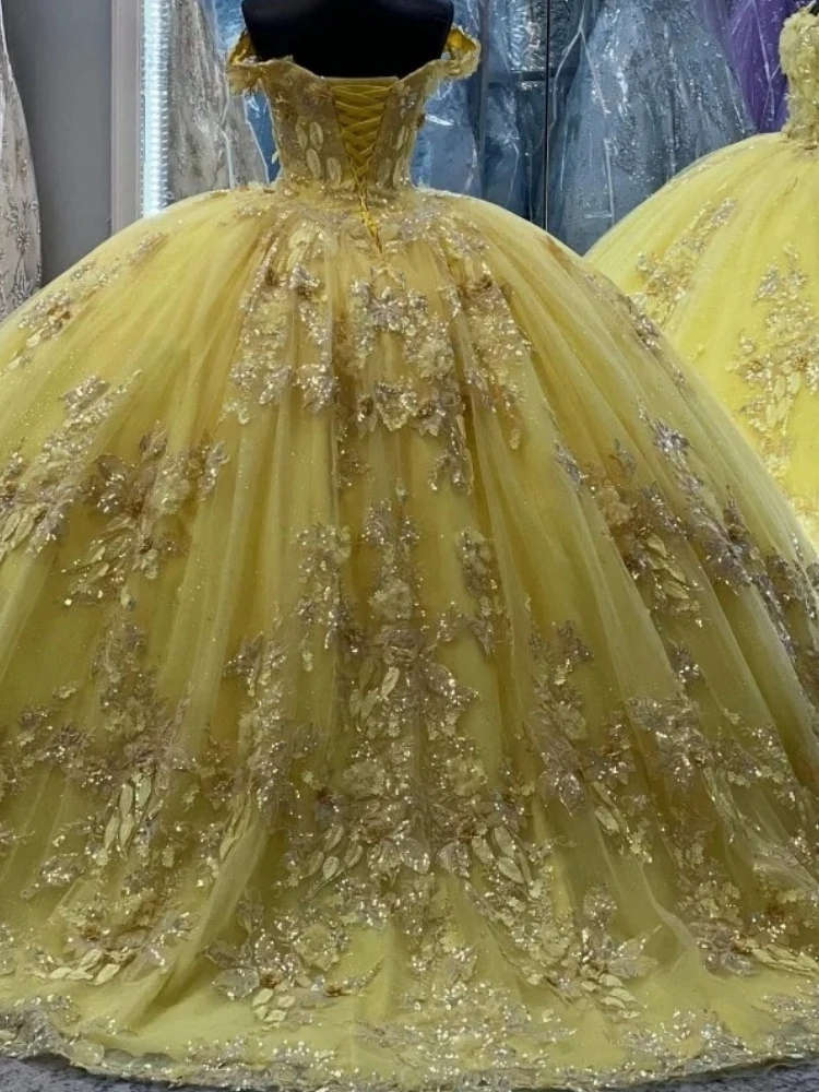 Wykonana na zamówienie brokatowa żółta suknia balowa księżniczki suknie na Quinceanera kwiatowe koraliki Vestidos De 15 Anos meksykańska suknia balowa urodziny