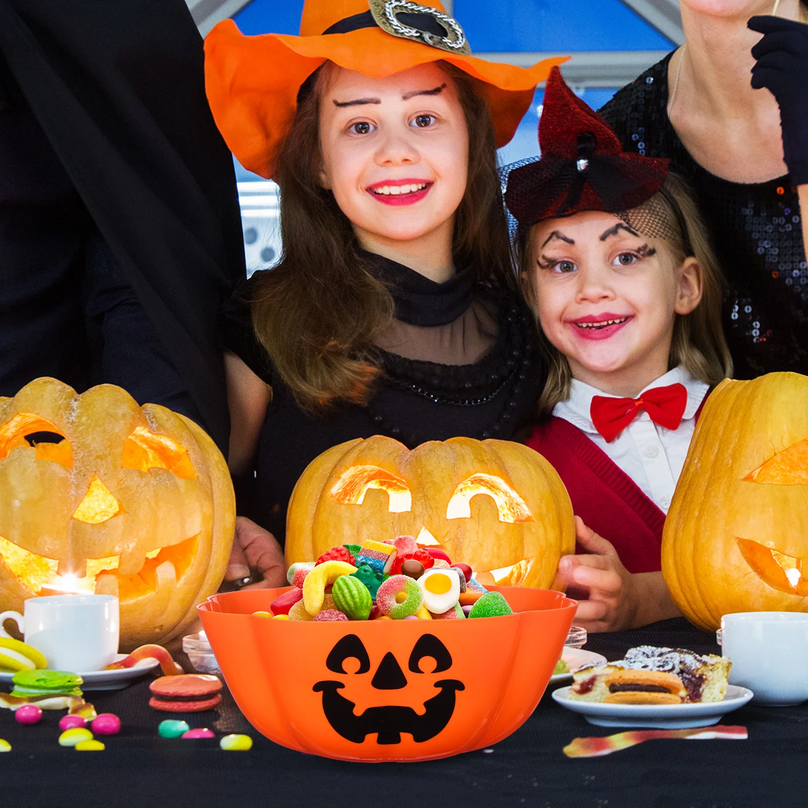 

1Pcs Halloween Pumpkin Lantern Fruit Plate Orange Color Large Capacity Funny Decoration Multi Use Halloween Decoration