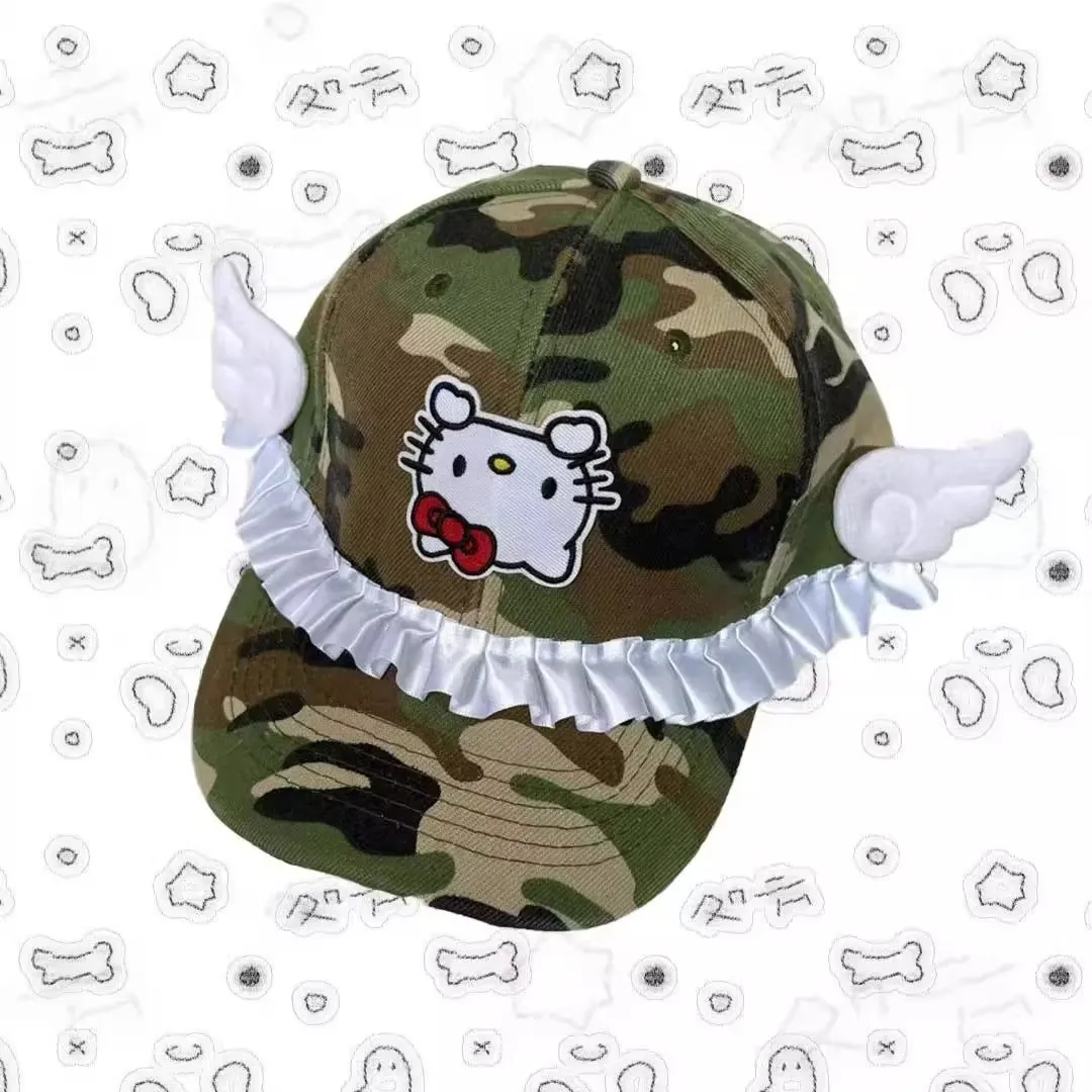 قبعة بيسبول Miniso لطيفة KT على شكل جناح من الدانتيل للصيف بحافة مسطحة كاجوال متعددة الاستخدامات تظهر وجهًا قبعة صغيرة للحماية من الشمس