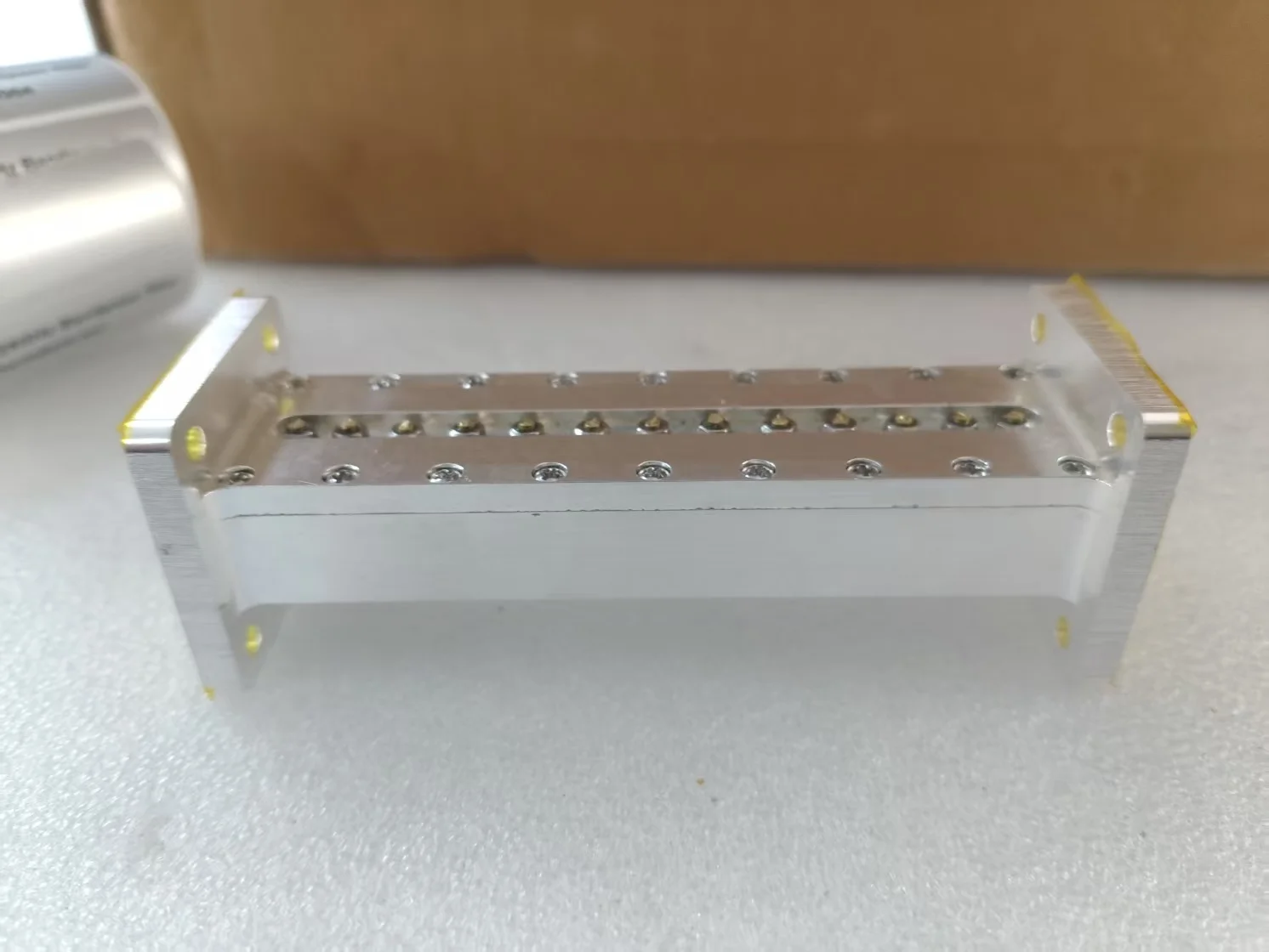 Good Quality Factory Supply 12.75-13.25GHz RF Waveguide Bandpass Filter WR75 Used in Satellite Communication Systems
