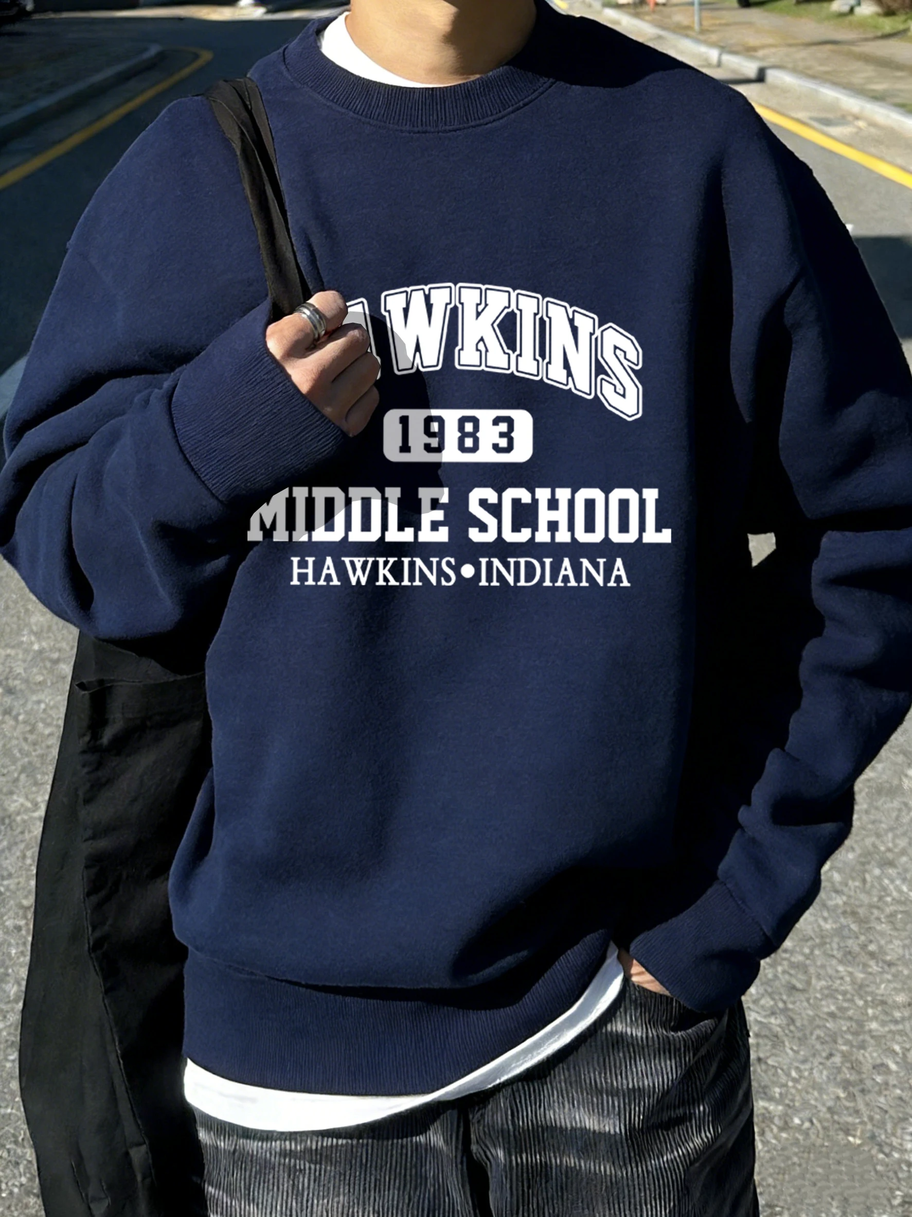 Hawkins Middle School Printing Men Sweatshirt O-Neck Loose Pullover Autumn Long Sleeve Unisex Trendy Warm Fleece Clothing