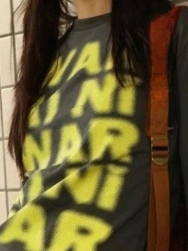 เสื้อยืดพิมพ์ลายสไตล์ Y2K แนวสตรีทแวร์ ผู้หญิง พังก์ ทรงเข้ารูป ปี 2025 ฤดูใบไม้ร่วง ฮาราจูกุ กรันจ์ วินเทจ