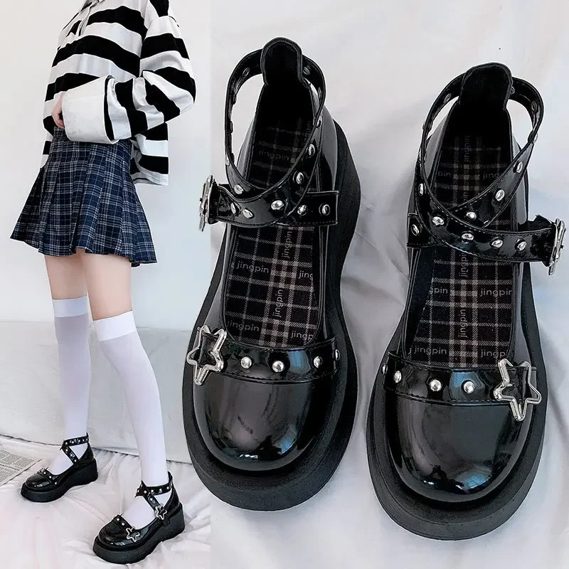 Lolita Shoes Star Buckle Mary Janes Women Cross-tied Platform Patent Leather Girls Rivet Casual Platform Small Leather Shoe 2024