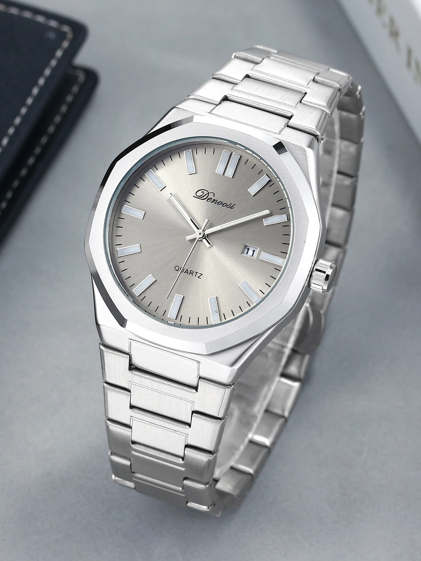 

DENVOSI Men's Minimalist Formal Watch with Octagonal bezel and Date Window for Business and Leisure Men's Watch
