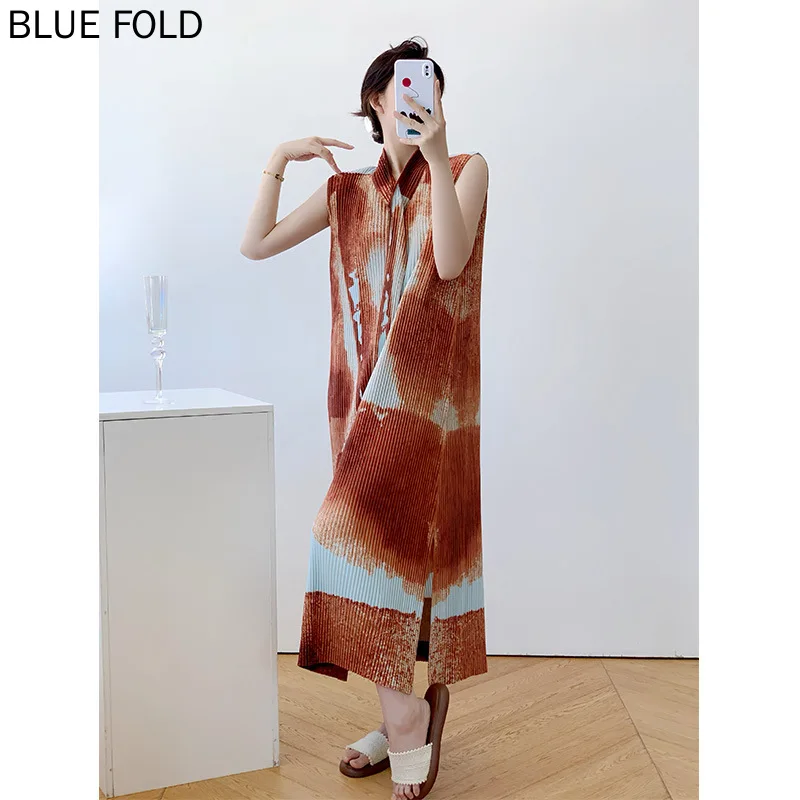 

Pleated MIYAKE Summer Summer New Sleeveless Vintage Pattern Holiday Style Dress Printed Dresses Ageing Thin Loose Large Size