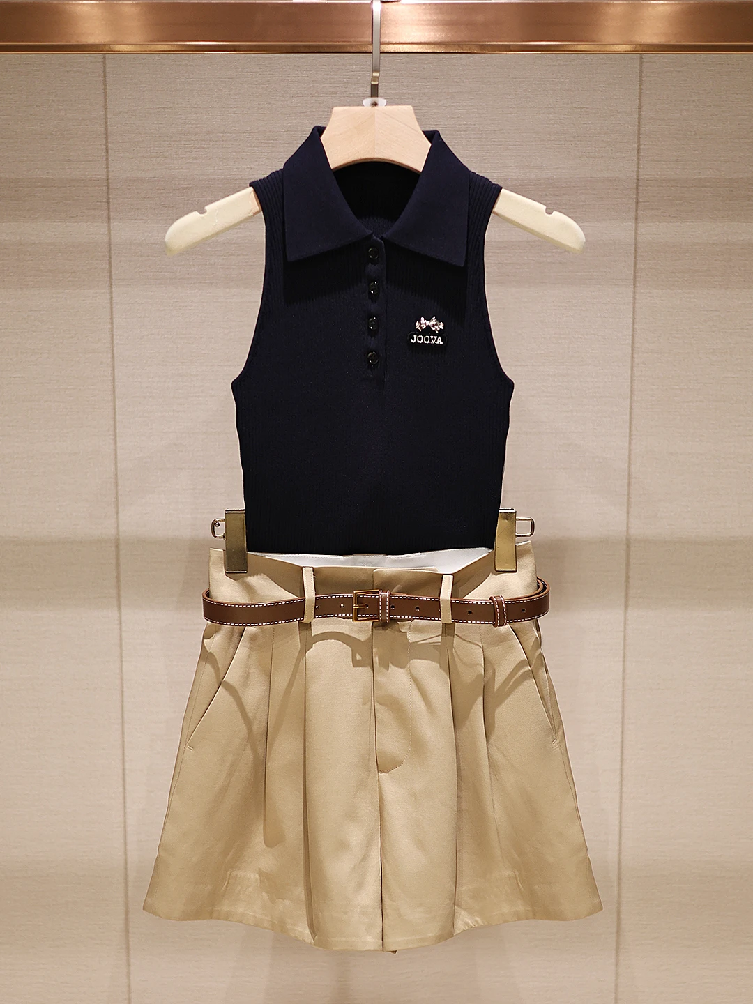 

Корейский комплект Sle Summer Faion, широкие брюки, вязаный жилет, костюм из двух предметов, милые брюки с воротником