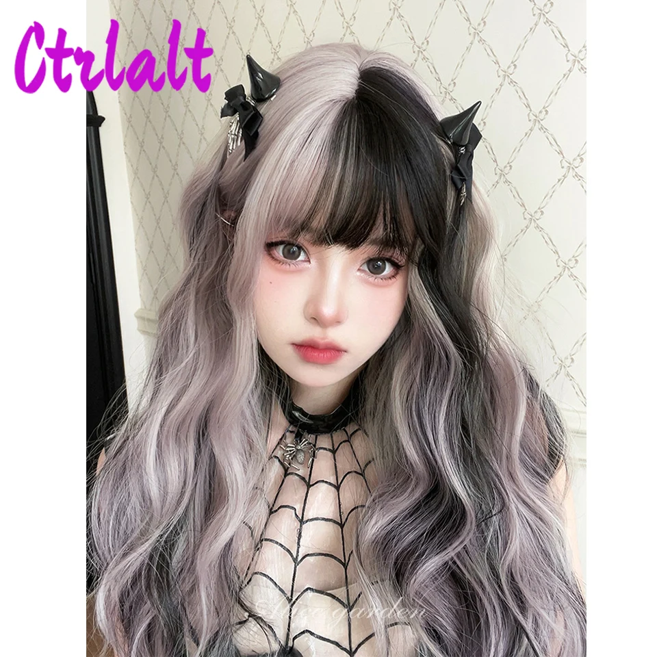 Classic Style Long Synthetic Wigs Ombre Black to Grey Curly Wavy Wig Hairs with Bangs for Ladies and Girls Daily Use Party