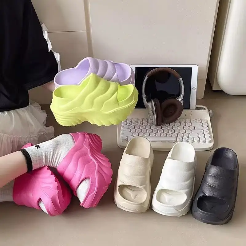 Pantoufles à talons Super hauts de 10 cm pour femmes, chaussures à semelle épaisse et à bout ouvert, plateforme d'été, pantoufles d'ascenseur unies, diapositives de Style gothique