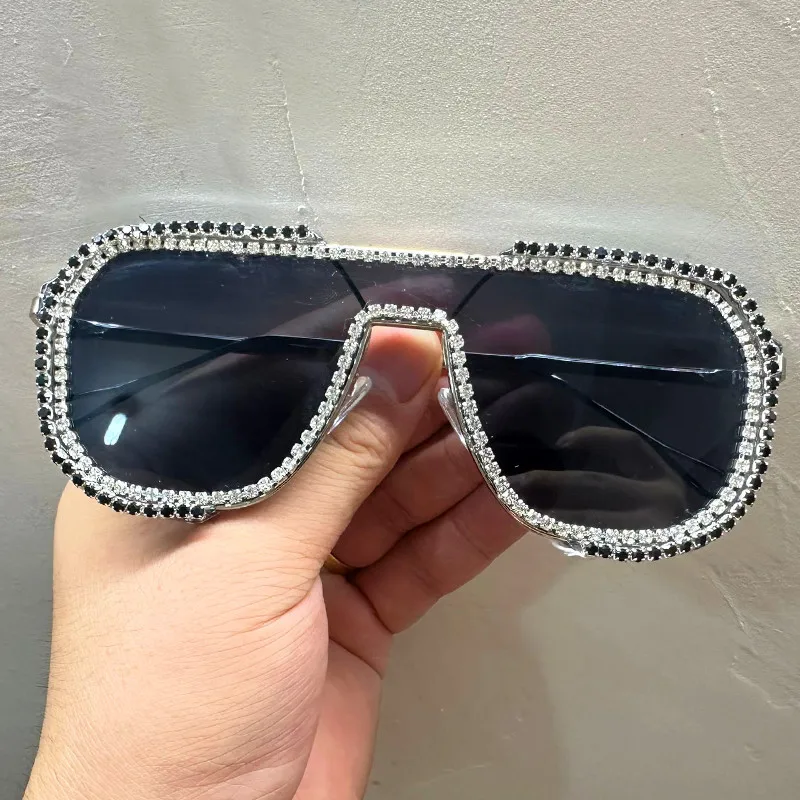 Diamanten-Sonnenbrille für Damen 2026 – Neue luxuriöse Strass-Sonnenbrille, einzigartige handgefertigte modische Einteiler-Sonnenbrille für Frauen, übergroße Brillen – Detail 7