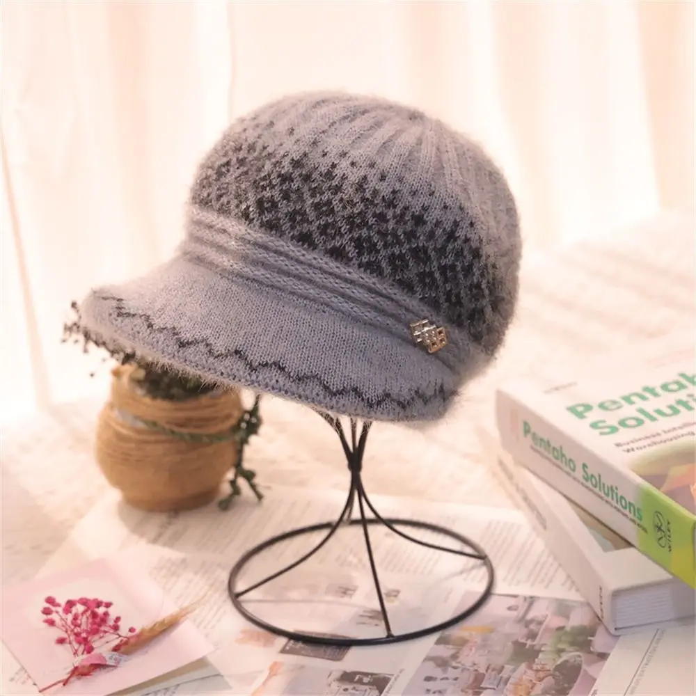 Gorro de punto de felpa suave informal, gorros gruesos para mantener el calor, gorro de ala corta a prueba de viento para Otoño e Invierno