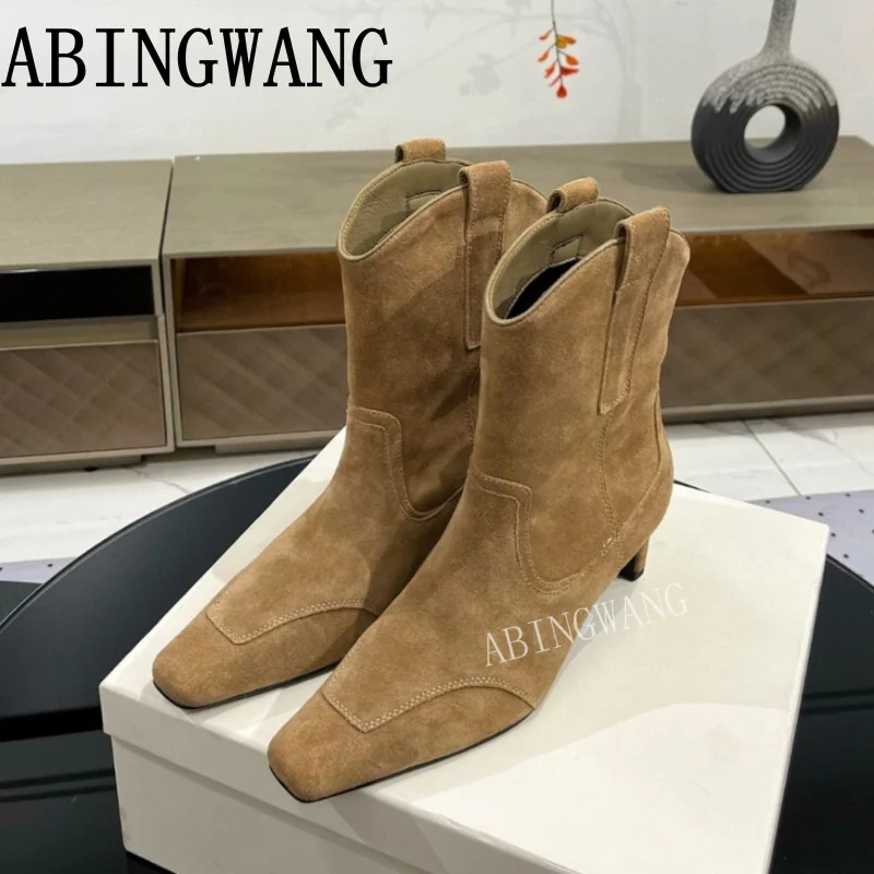 

Новые замшевые ботинки высокого качества на высоком каблуке, женские пикантные туфли челси без шнуровки с острым носком, женская повседневная обувь Mujer