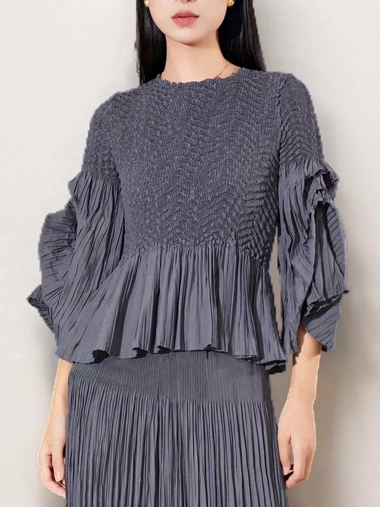 LANMREM Women Pleated Blouse Round Neck Long Bubble Sleeves Ruffles Solid Color Female Fashion Top 2024 Spring New 2DA2883