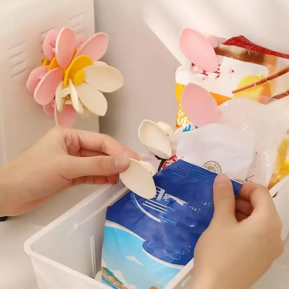 Double-Layer Flowers Magnetic Fridge Magnets Kitchen Accessories 2 in 1 Chip Clips for Snacks Multifunctional Food Sealing Clips