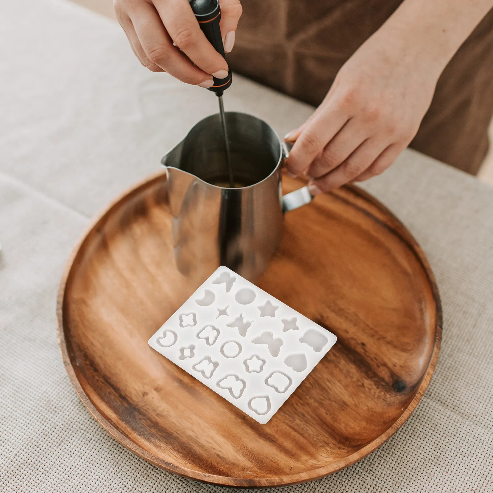 

Silicone Epoxy Resin Molds Heart Butterfly Moon Pattern for DIY Jewelry Making Pendant Earring Keychain Charms Small Resin