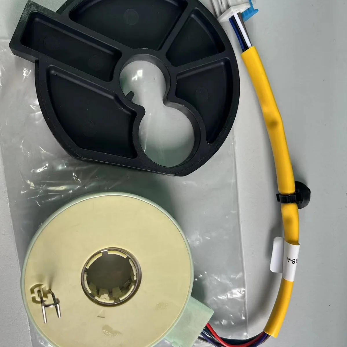 

New for Ruiji ESCAPE 08-12 Angle Steering Torque Sensor CL8Z-3F818-A