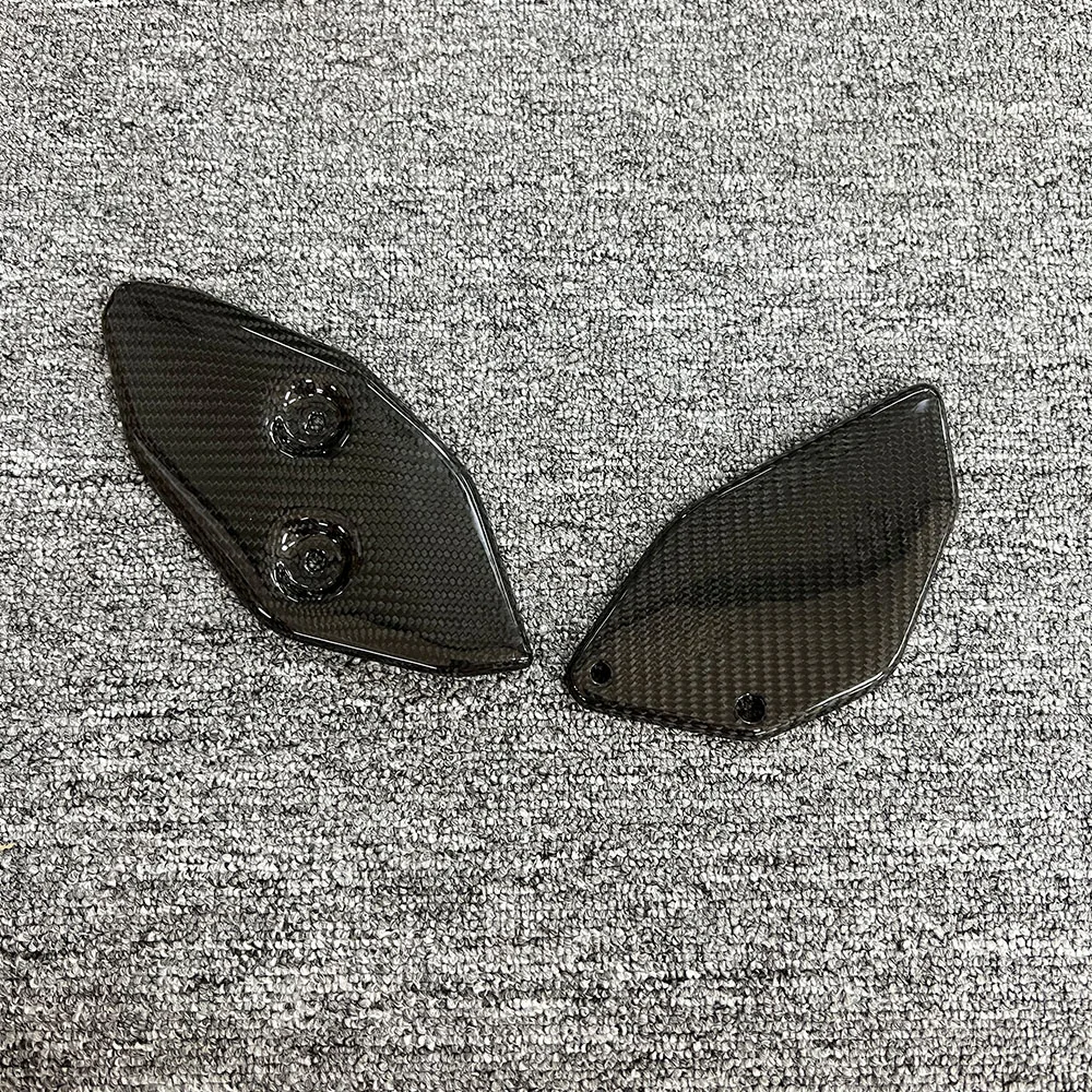 

100% Carbon Fiber Rear Seat Footstool Foot Cover for Yamaha R3 R25 MT-03 2019-2025 Model Year Motorcycle Accessories