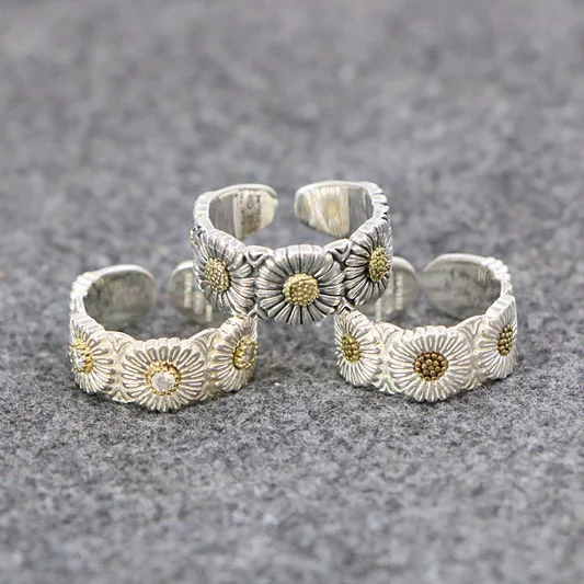 

Punk Style 925 Sterling Silver Little Daisy Ring Sunflower Couple Ring Single Tail Ring Pair Silver Ring