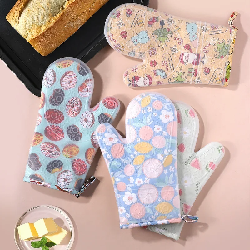 Christmas Silicone Oven Gloves Thickened Heat Resistant Insulated Non Slip Baking Mittens Kitchen Microwave Household