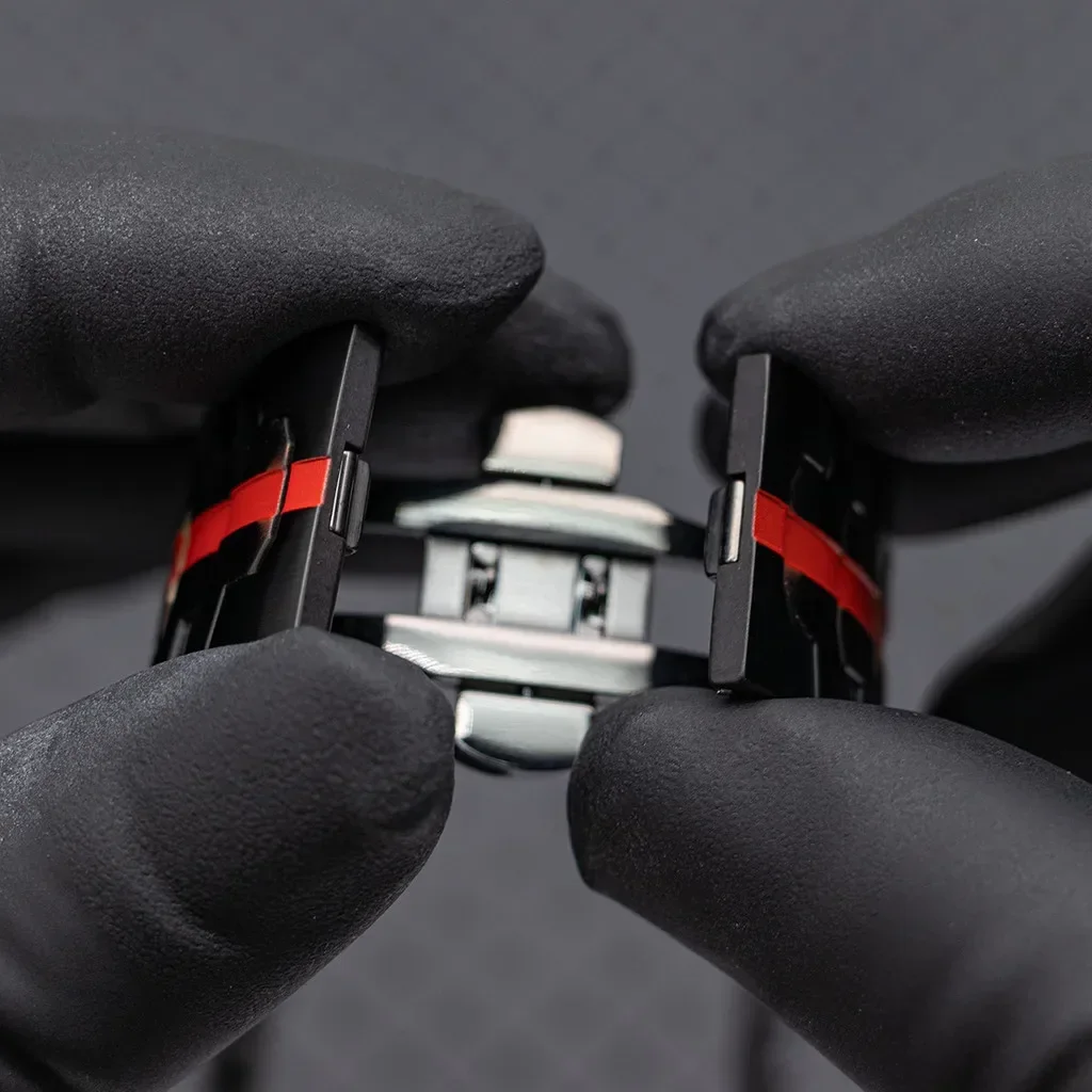 حزام تيتانيوم لساعة سامسونج جالاكسي الترا 2025 سوار رجالي حزام معدني فاخر لهاتف سامسونج 7 ألترا كالاكسي الترا 47 ملم كوريا #4