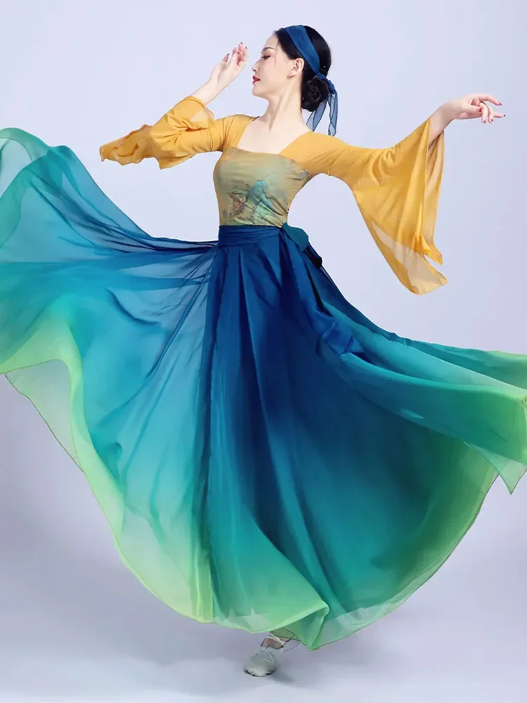 Costume da danza classica Dinastia Tang Danza nazionale in stile cinese Elegante abbigliamento antico Yangko Hanfu Danza popolare Abito da palcoscenico