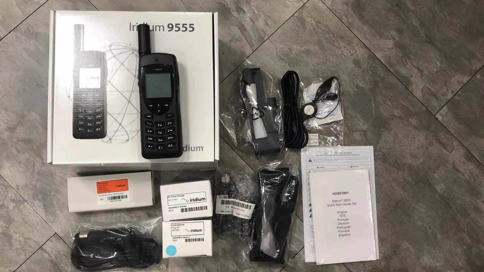 Professional quality satellite phone Iridium 9555 mobile phone handheld terminal global GPS satellite system