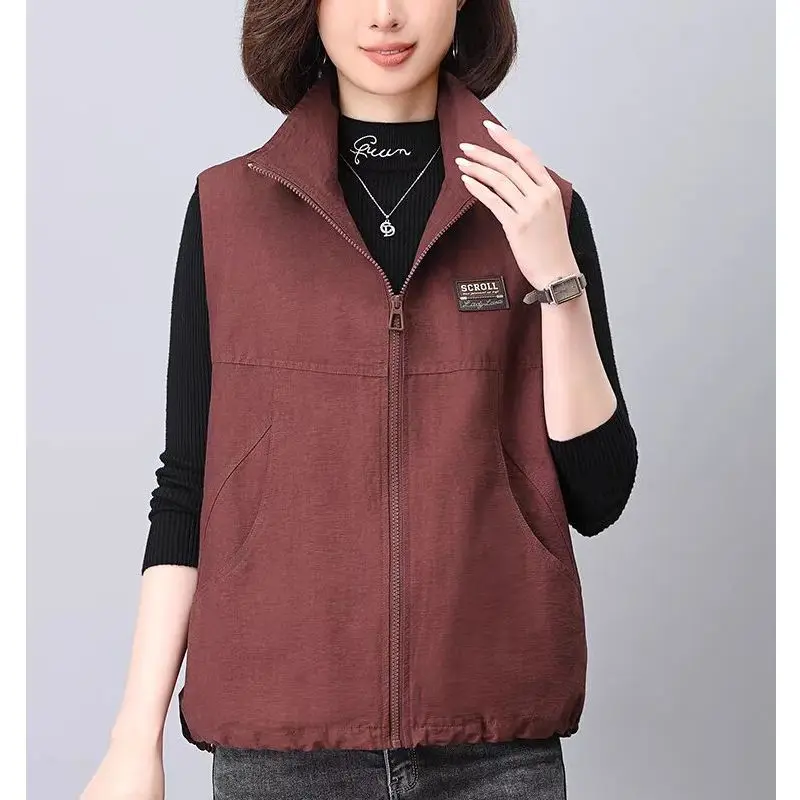 Modna kamizelka damska Faionable na wiosnę i jesień 2025, nowa, luźna, codzienna odzież wierzchnia, kamizelka z poduszkami na ramiona dla mamy, do pracy.