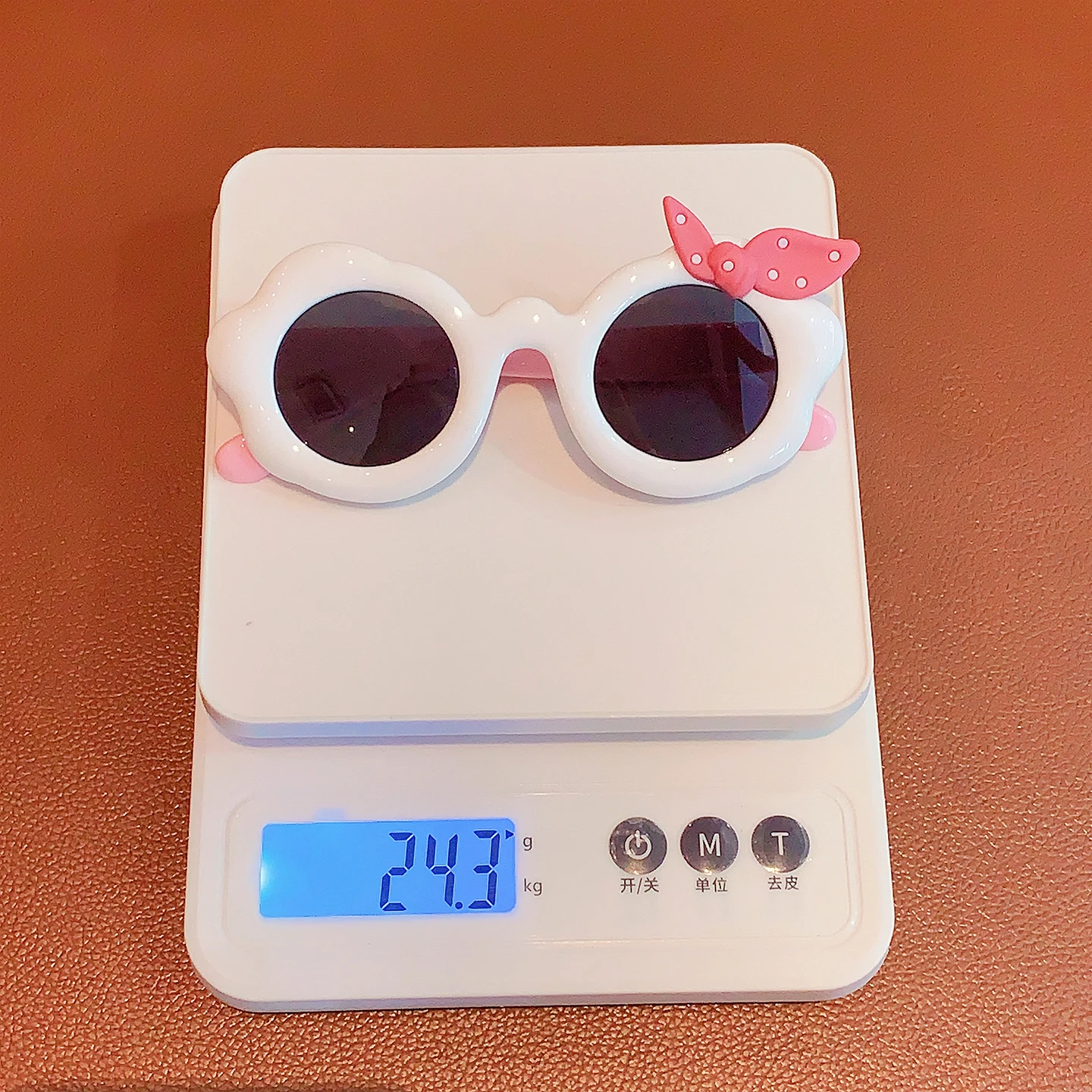 2026 Neue Niedliche Wolken-Rahmen Polka Dot Schleife UV400 Kinder-Sonnenbrille Weiches Silikon Ohne Gesichtsschäden Sonnenbrille für Baby-Mädchen und Kleinkinder – Detail 6