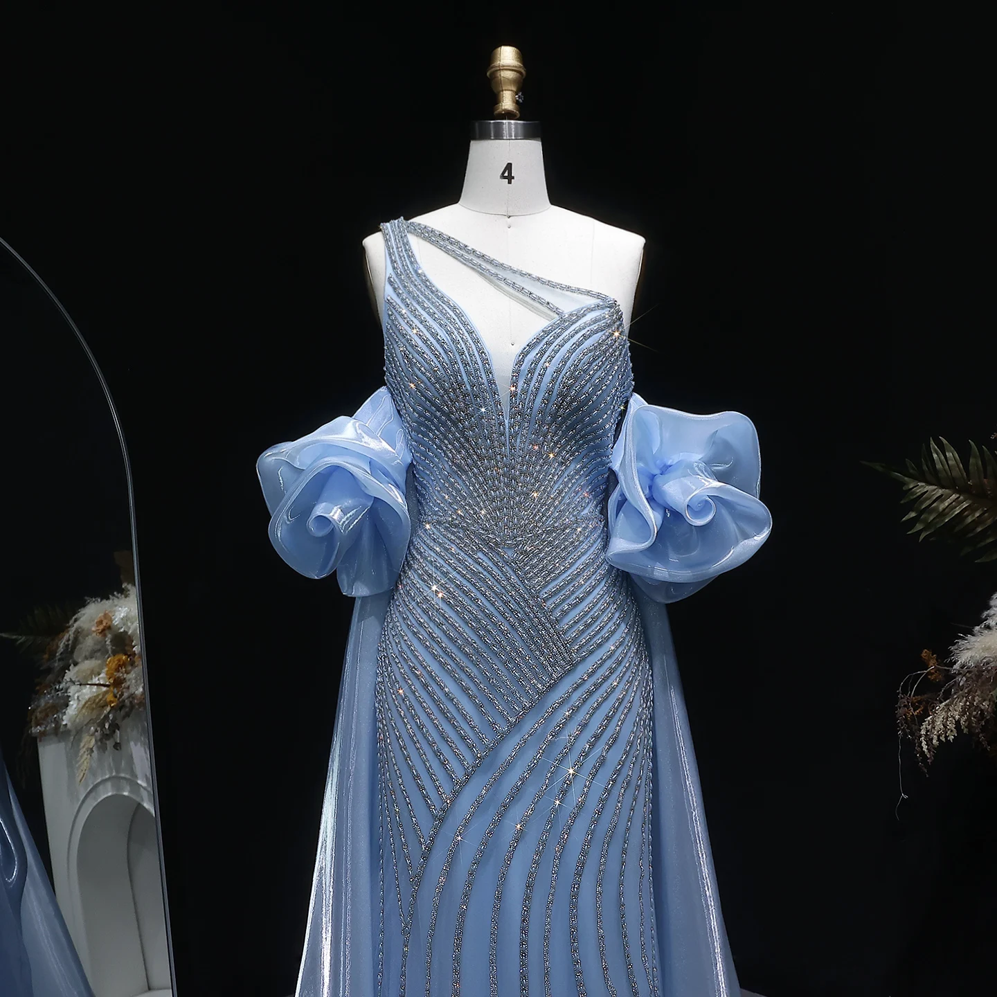 Sharon Said Dubai Luxuriöses Einschultriges Abendkleid mit Langer Schleppe, Stark Perlenbestickt, Saudi-Arabisches Damen-Abendkleid SS016 Maßanfertigung – Detail 4
