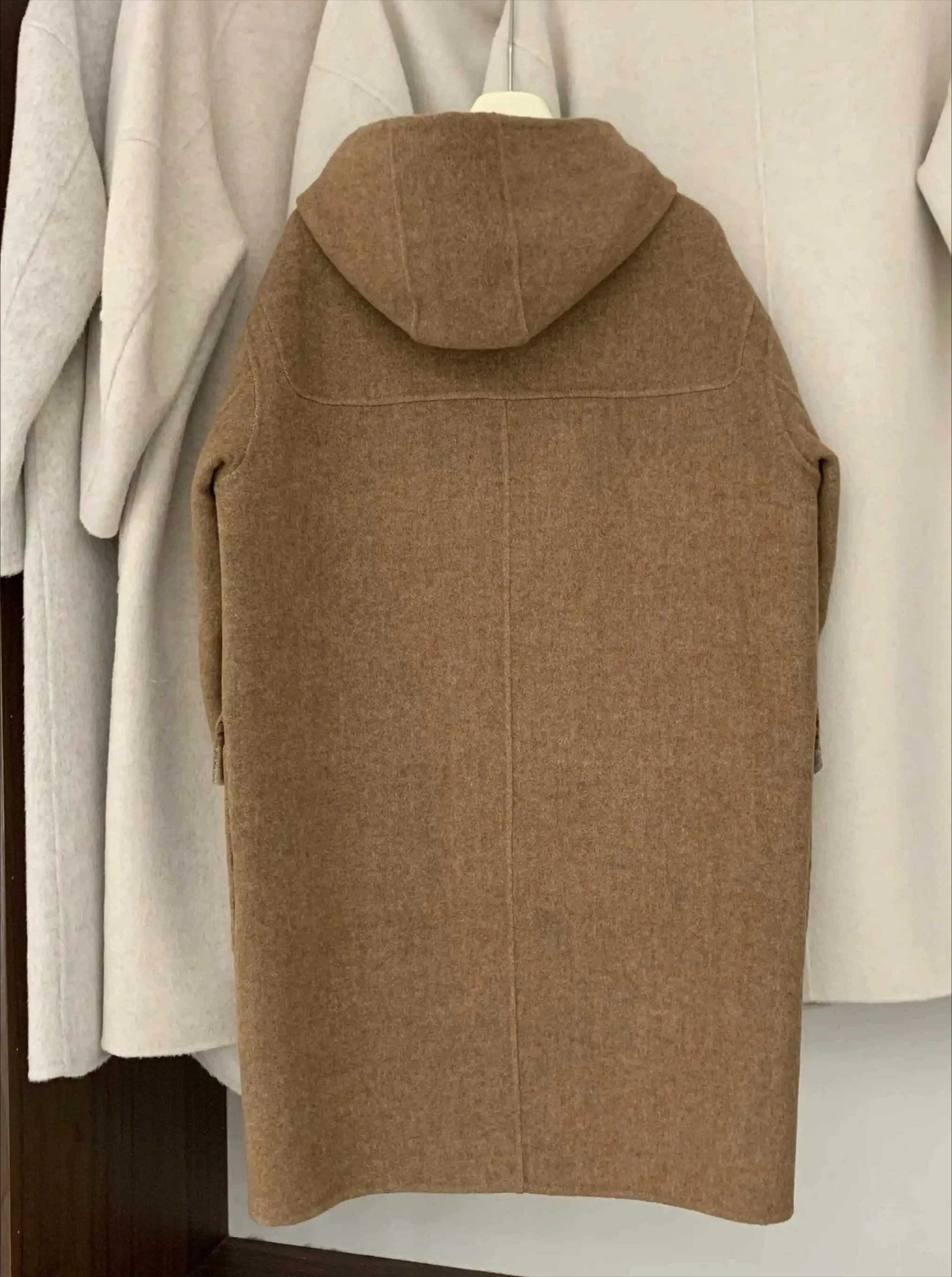 Retro Kuh Horn Knopf Mit Kapuze Doppelseitige Kaschmir Mantel Für Frauen Im Herbst Und Winter Neue Koreanische Lose Medium länge Jack