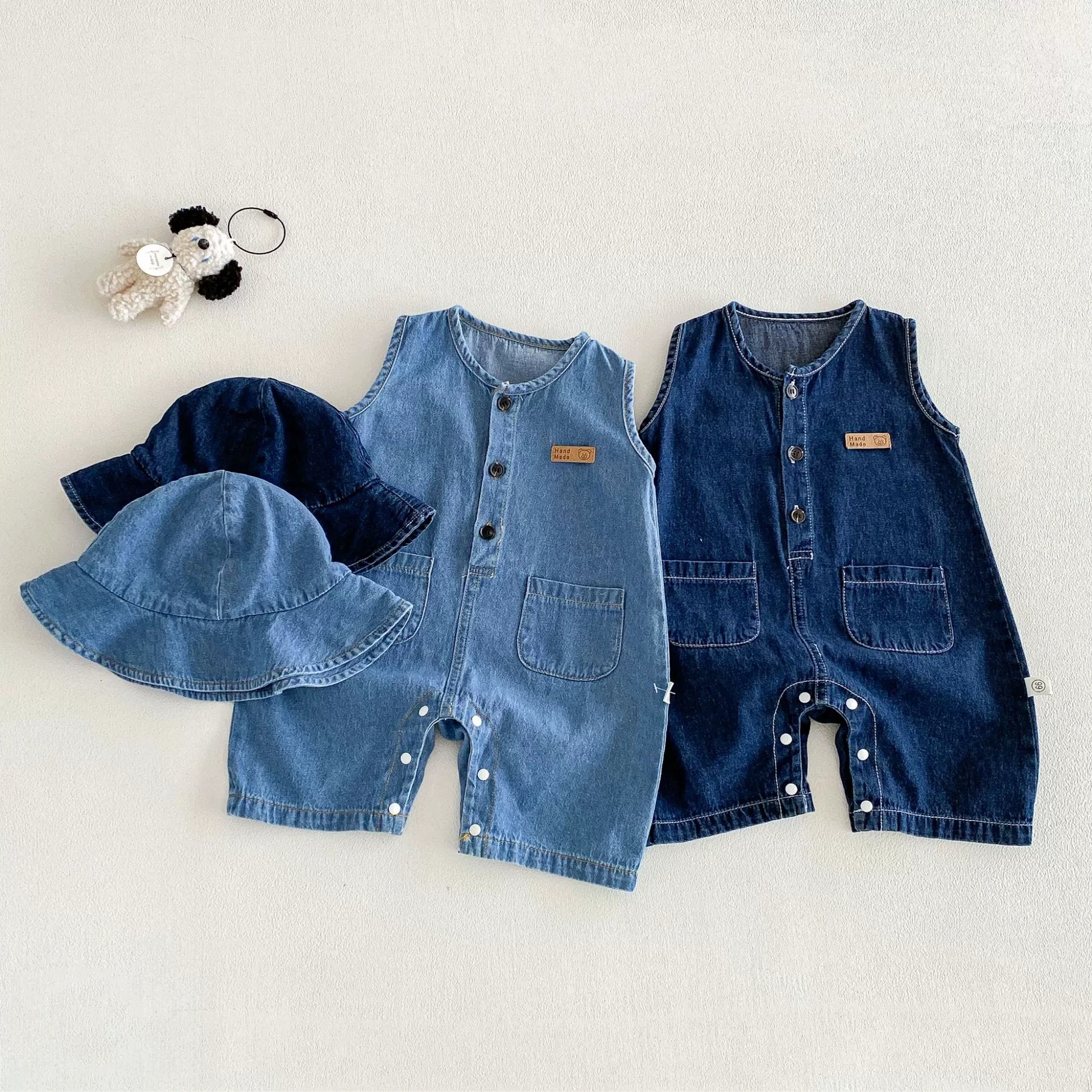 2026 Spring and Summer Baby Boys and Girls Denim Suspender Rompers Cute Hat Cotton Solid Jumpsuit Fashion