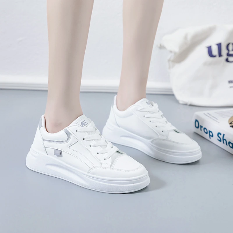 Mode Frauen Schuhe Sommer Atmungsaktive Weiße Sneaker Dicke Sohle Plattform Tennis Frauen Laufschuhe Weibliche Casual Sneaker