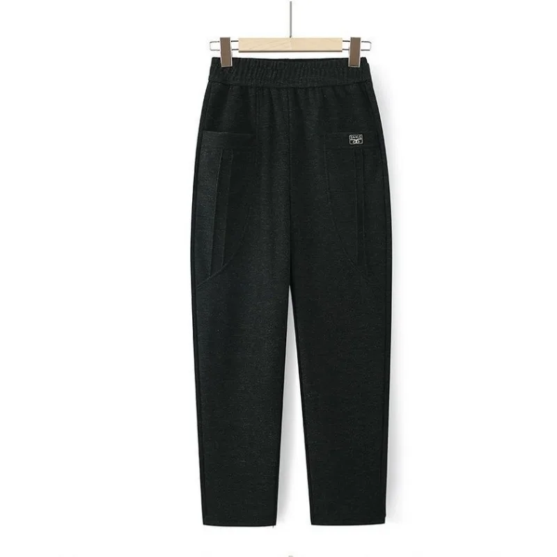 Pantaloni larghi alla moda per le donne in abiti autunnali Pantaloni casual comodi e versatili