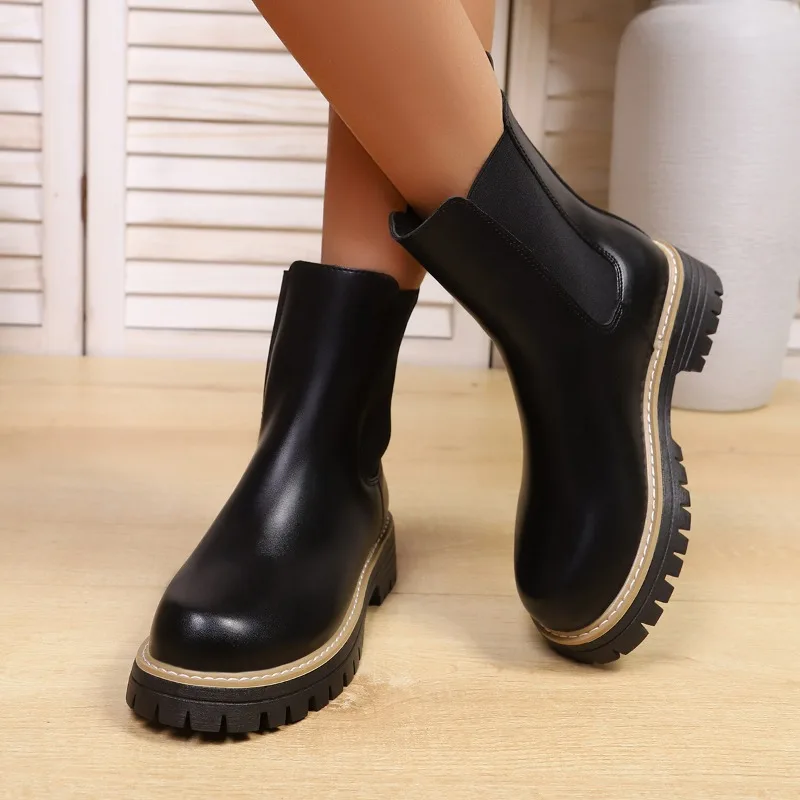 Women Black Platform Chelsea Boots Elastic Side Ankle Booties with Contrast Stitching