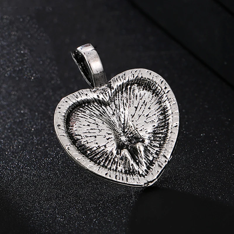 Trendy Retro Silvery Heart Owl Pendants For Necklace DIY Making Unisex Jewelry Handmade Pendant Charms